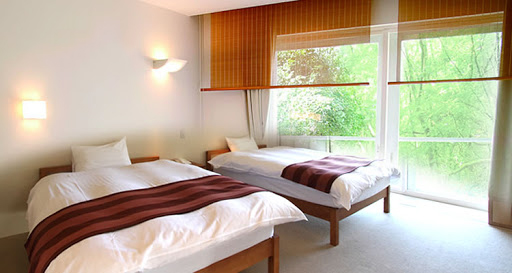 宿泊・サービス